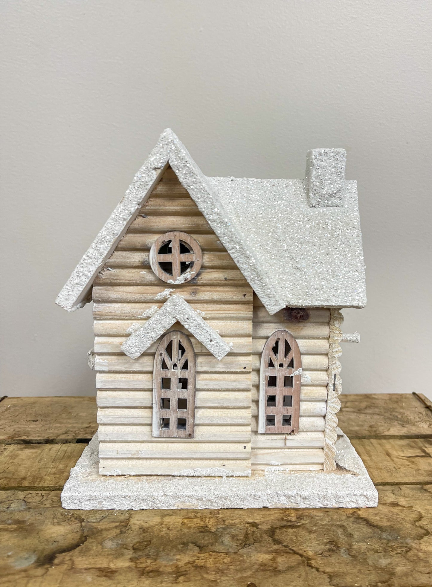 Holiday Chalet Decors